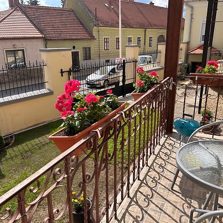 אגר Balazs Apartman חדר תמונה